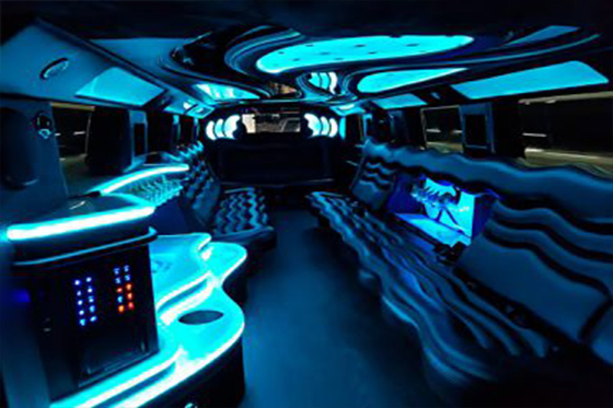 Hummer limousine service